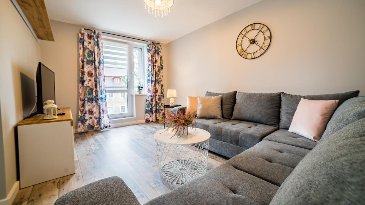 Apartamenty Silvana Kowary Eksteriør billede